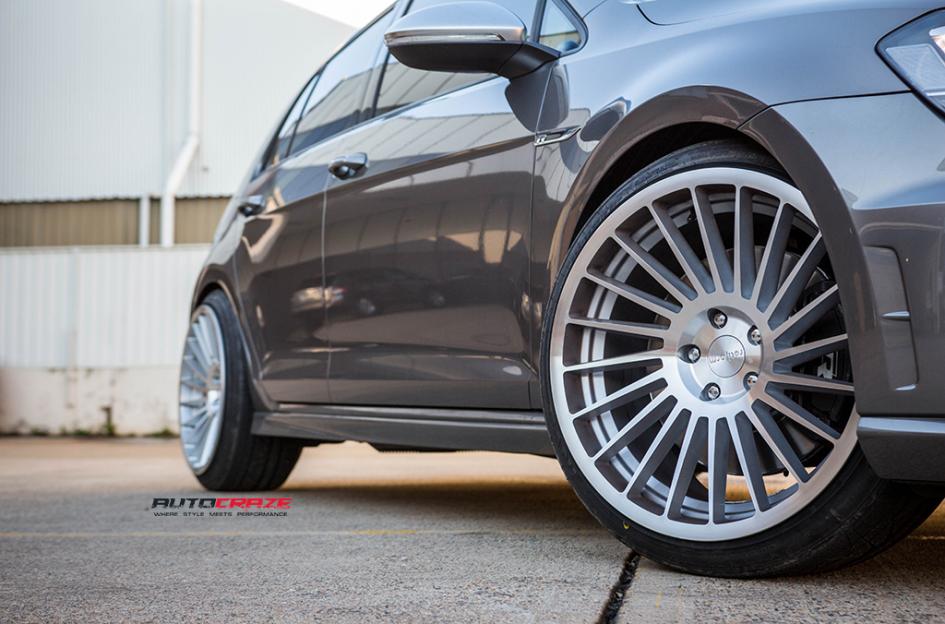 VOLKSWAGEN GOLF IND T SILVER MACHINED FACE